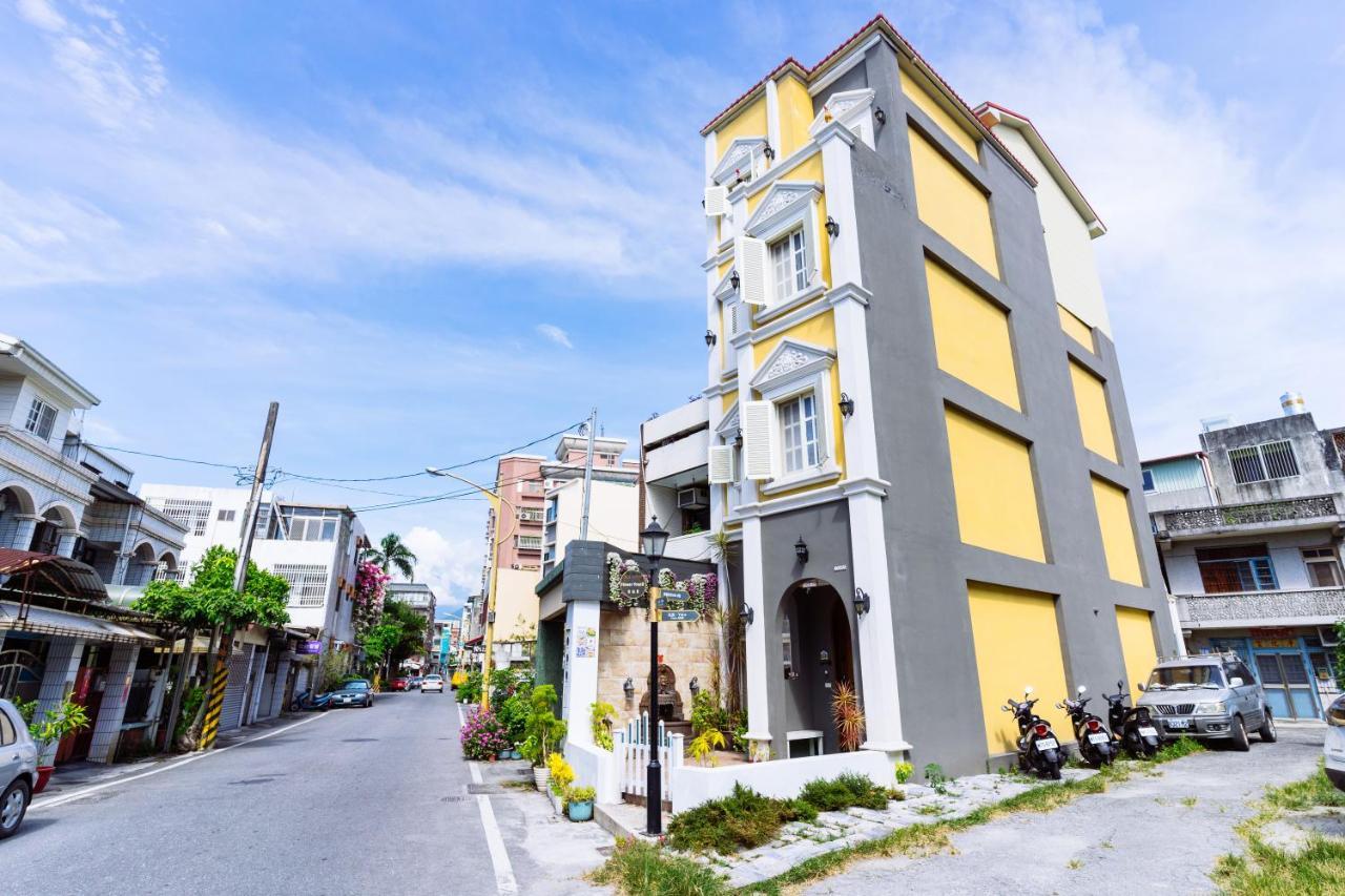 花蓮花漾夏卡爾民宿-無人民宿自助入住-包棟可烤肉可麻將 Città di Hualien Esterno foto